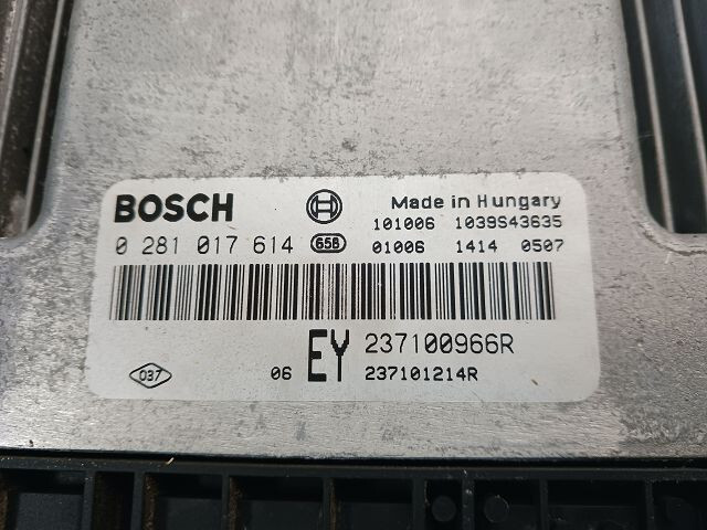 Calculateur Moteur Renault Latitude (L70_) 2.0 Dci 150 (L70h) (2011) 237102335r