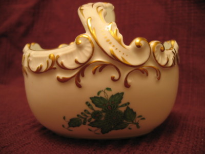 HEREND Oval Basket w/handle Chinese Bouquet Green RARE!