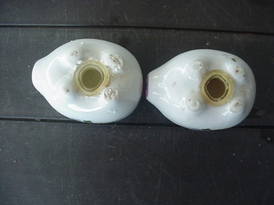 VINTAGE PRE 1950S SALT & PEPPER SHAKERS SMALL PIG W PINK ROSES 7 MISC ITEMS