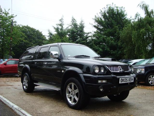 Mitsubishi l200 2005