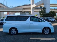 Toyota vellfire 2.4 auto 8 seats sunroofs japanese import 43k miles 2014