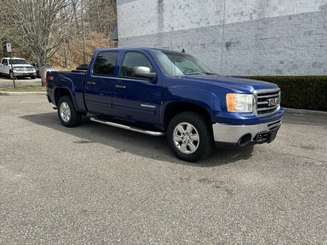 2013 GMC Sierra 1500 SLE 4WD one owner Heritage Blue Metallic Pickup Truck 5.3L