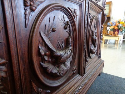 RARE Antique Hunters Sideboard FREE DELIVERBuffet Cabinet carved birds griffins