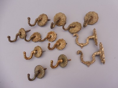 44 Pc Assorted Sizes Handy Hooks Cup Hooks,square Hooks/& Screw Eye Hooks.