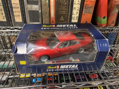 1/18 REVELL BMW 850I COUPE 8827 RARE COLOR