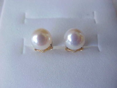 5.5MM AAA GENUINE ROUND WHITE PEARL STUD EARRINGS SOLID 14KT YELLOW GOLD