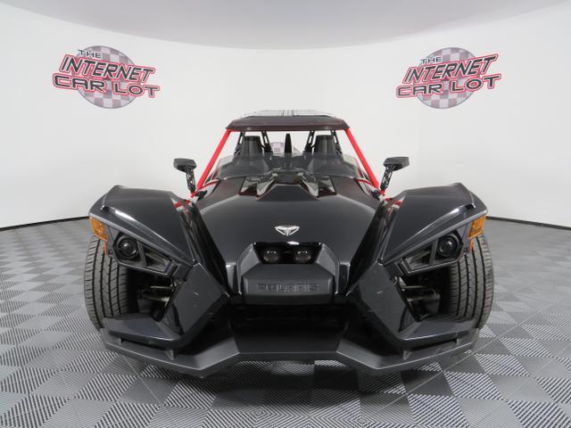 Owner 2016 Polaris Slingshot, Black with 8625 Miles available now!