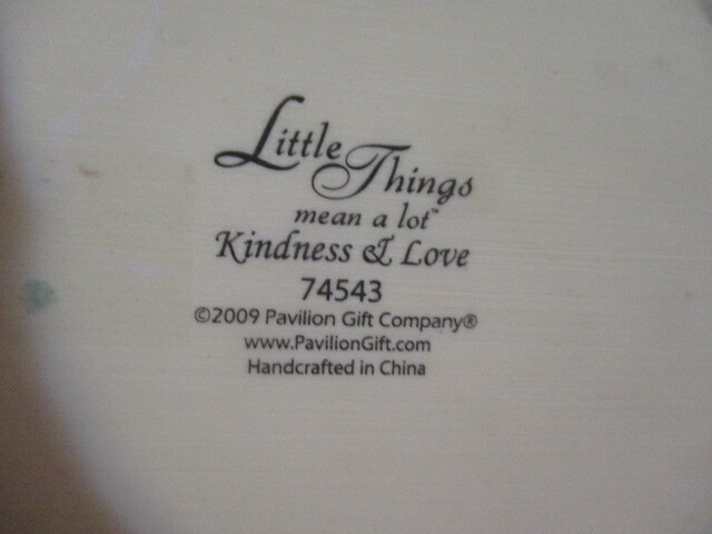 PAVILION GIFT COMPANY "Little Things Mean a Lot" Kindness & Love Heart w/Candle