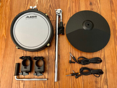 Alesis 8'' Surge SE Pad & Choke Cymbal w/21'' Arm, Clamps & 2 Cables NEW E-Drums