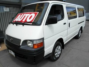 Toyota hiace 2003