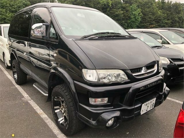 Mitsubishi delica 2002