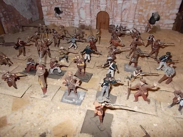 1:32 Alamo Painted Plastic Soldiers and Wood & Plaster Buildings