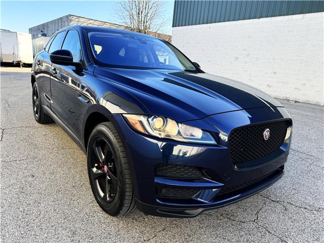 2017  Jaguar F-PACE AWD PREMIUM   with 76,252 Miles available now!