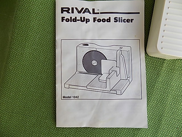 Rival Fold-Up Food Slicer Deli Style Food Easy Storage Electric #1042