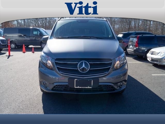 Owner 2023 Mercedes-Benz Metris Passenger Passenger 4dr Mini-Van 1 Miles Gray 2.0LL 4