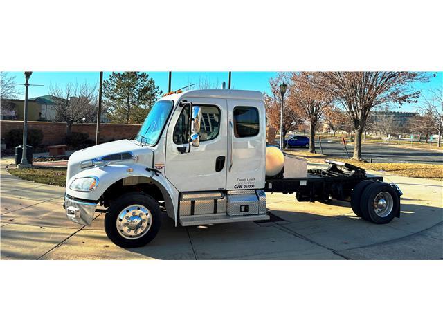 2013 Freightliner extended cab for sale!