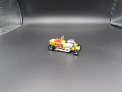 T-Bucket Yellow Red Flames 5 Spoke Hub Wheels 1992 Hot Wheels Diecast