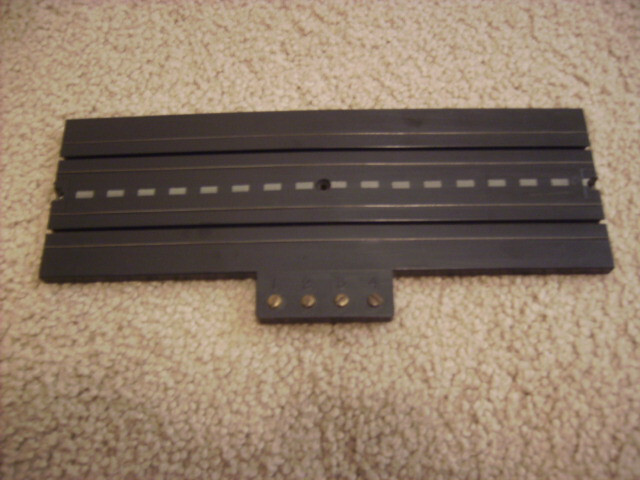 Vintage Aurora HO Scale Slot Car #1520 9