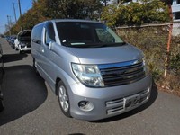 NISSAN ELGRAND 3.5 HIGHWAY STAR AUTOMATIC * 8 SEATER * RED LEATHER PREMIUM *