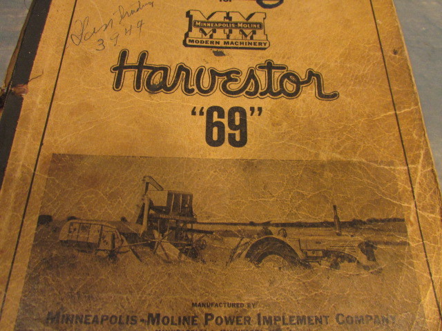 Vintage Minneapolis Moline Harvestor 69 tractor manual good shape