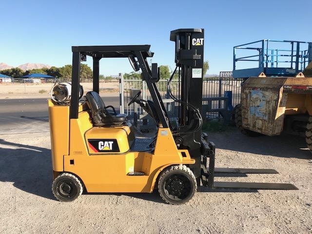 2012 Cat GC40K Forklift - 8,000lb Capacity - 3 Stage Mast - Box Car - LPG