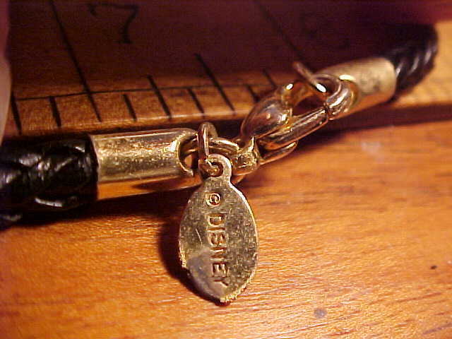 Disney Winnie the Pooh Four Piece Necklace Pendant Jiggly Bottom Charm Gold Tone