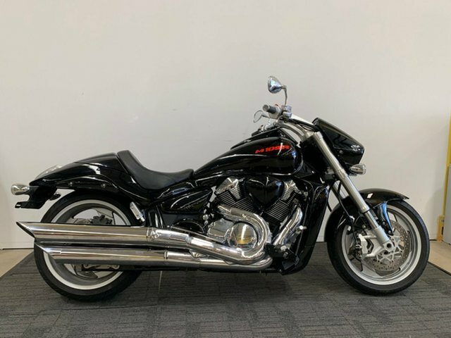 Suzuki vzr1800 boulevard