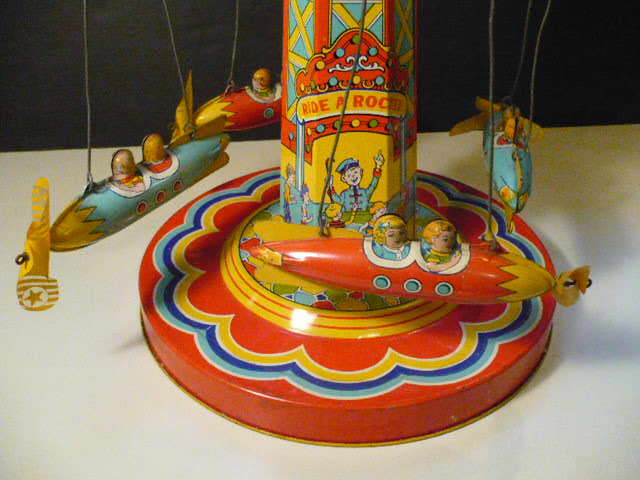 VINTAGE 1952 CHEIN WIND-UP 