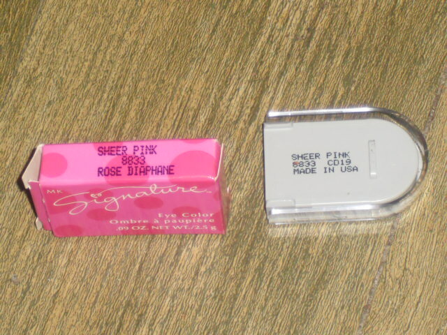 Mary Kay SIGNATURE Eye Color Shadow ~ SHEER PINK ~