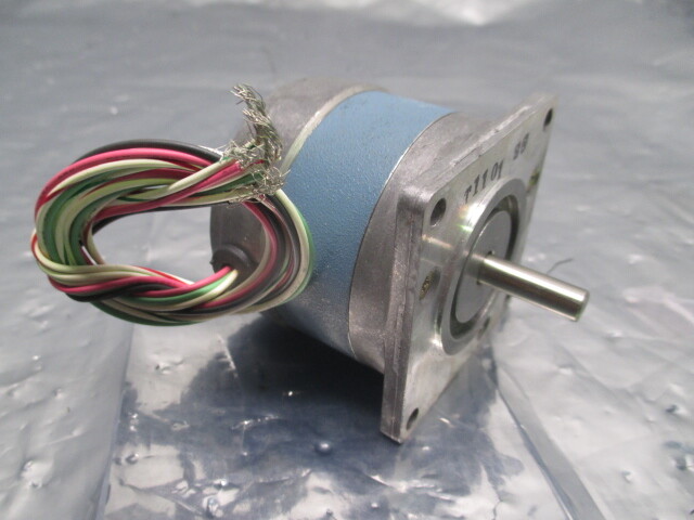 Superior Electric M061-LS08 Stepping Motor 1.25 VDC, 3.8 AMPS, 103933