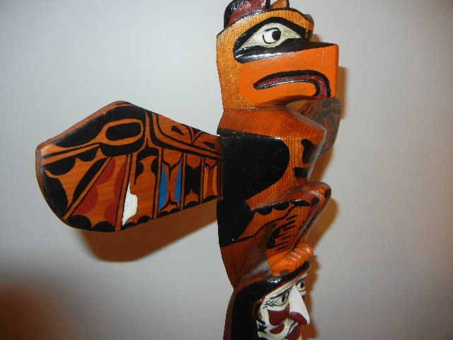PACIFIC NORTHWEST COAST HAIDA CARVED WOOD TOTEM POLE SHAMAN SCULPTURE 25