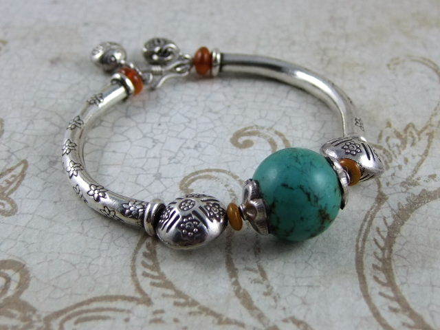 Handmade Thai Sterling Silver With Turquoise Bead Bracelet - 60mm.