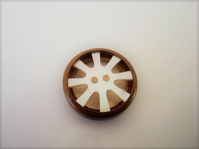 Vtg. Brass Tone and Mother of Pearl MOP Shell Sew Through Wheel Button 11/16 In