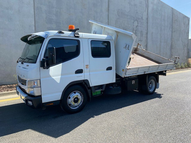 2012 FUSO CANTER 815 CREW CAB TIPPER | 3 Way Tipping ...