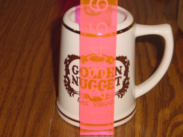 GOLDEN NUGGET CERAMIC MUG HANDLED BEER CUP LEWIS BROS TRENTON NEW JERSEY