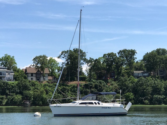 Hunter 240 Sailboat