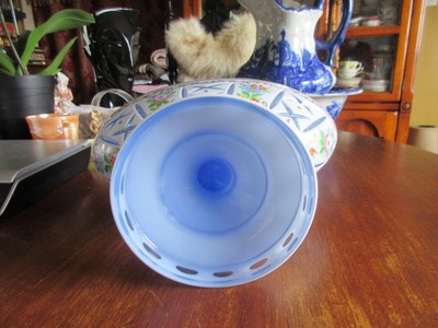 #9 beautiful cross & olive center dish white ,blue glass 10