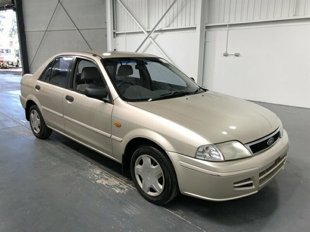 Ford laser 2001