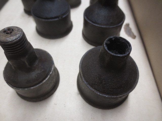 20 vtg/antique Stationary Engine Steel Iron Grease Cups