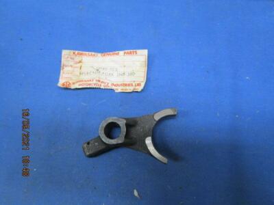 NOS Kawasaki 2nd & 3rd Shift Fork Selector F5 F8 F9  #  13140-025   K499