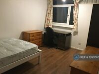 4 bedroom flat in Leopold Street, London, E3 (4 bed) (#1390363)