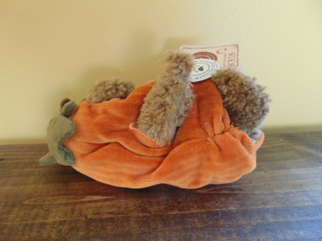 Boyds Bears Halloween Plush Chenille Gourdon Punkinpeeker #913982 doll pumpkin