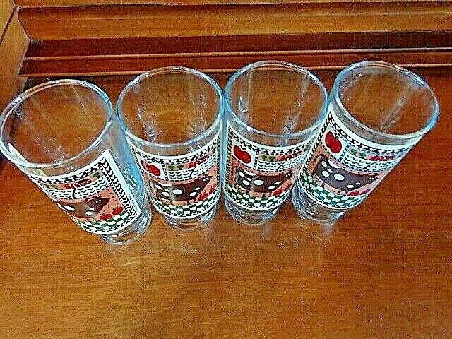 4 Vintage 1981 Rodger Johnson Cow Farm Country Drinking  Glasses