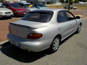 1997 Hyundai Lantra J2 GL Silver 5 Speed Manual Sedan