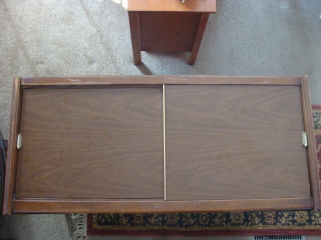 VINTAGE MAGNAVOX CUSTOM AM / FM STEREO PHONIC PLAYER