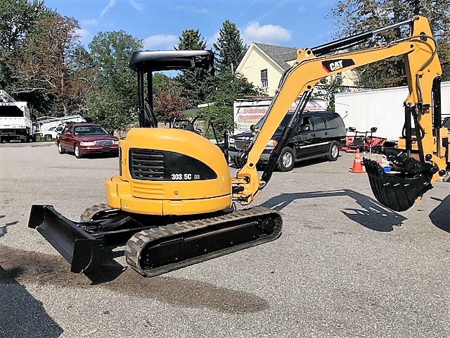 2010 CATERPILLAR 303.5CCR MINI EXCAVATOR W/ HYDRAULIC THUMB 3RD VALVE 3075 HRS