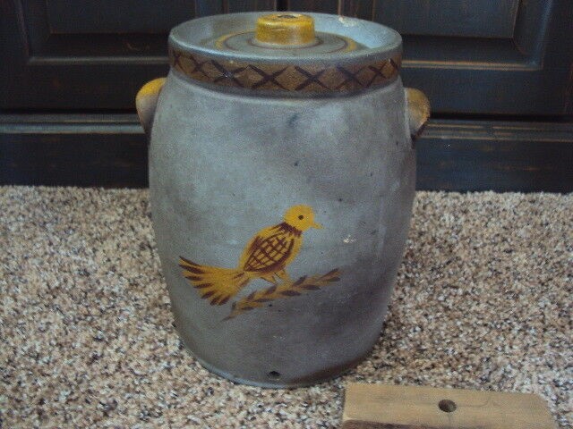 VINTAGE PRIMITIVE FOLK ART STONEWARE CROCK BUTTER CHURN