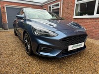 2021 Ford Focus 1.0 EcoBoost Hybrid mHEV 125 ST-Line X Edition 5dr HATCHBACK Pet