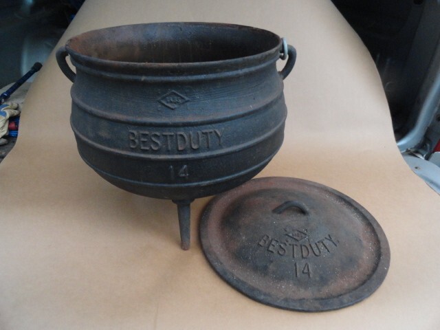 Best Duty No 14 Size Cast Iron African Potjie Bean