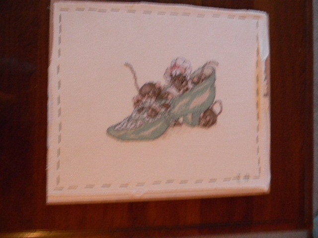 Completed Beatrix Potter Cross Stitch OLD WOMAN LIVED IN A SHOE 10x14 JCA New
